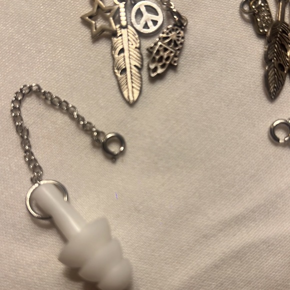 Earplug Earrings - Picture 7 of 8